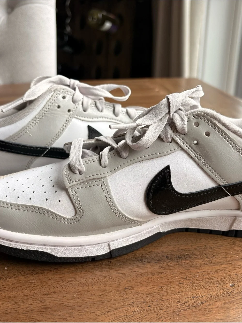 Nike Low Dunks in Iron Ore